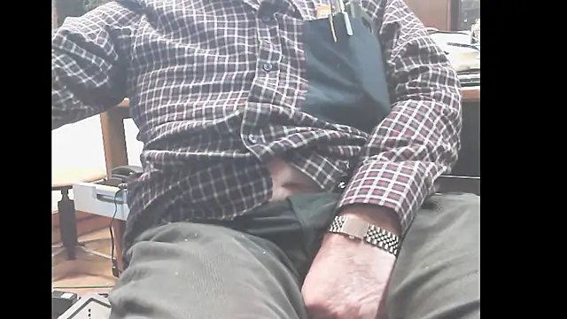 Snapshot of HaraldGermany chatting on January 9, 2026, 6:15 pm HaraldGermany online show from January 9, 2026, 6:15 pm