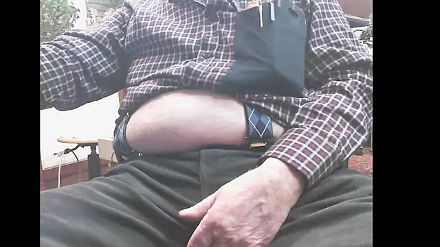 Snapshot of HaraldGermany chatting on January 7, 2026, 5:40 pm HaraldGermany online show from January 7, 2026, 5:40 pm