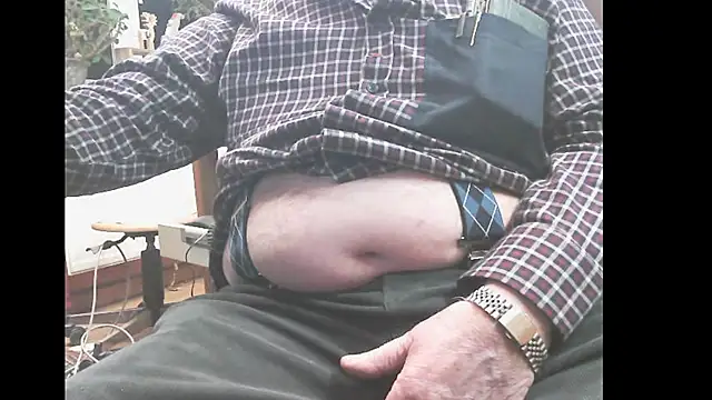 Snapshot of HaraldGermany chatting on January 5, 2026, 8:45 pm HaraldGermany online show from January 5, 2026, 8:45 pm