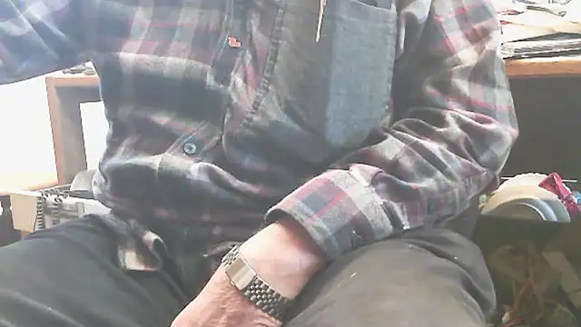 Snapshot of HaraldGermany chatting on March 8, 2026, 3:48 pm HaraldGermany online show from March 8, 2026, 3:48 pm