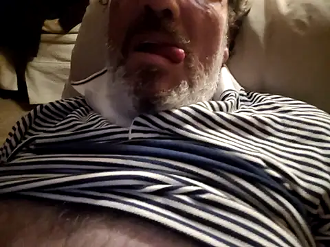 Snapshot of Payaso53 chatting on September 12, 2025, 12:11 am Payaso53 online show from September 12, 2025, 12:11 am