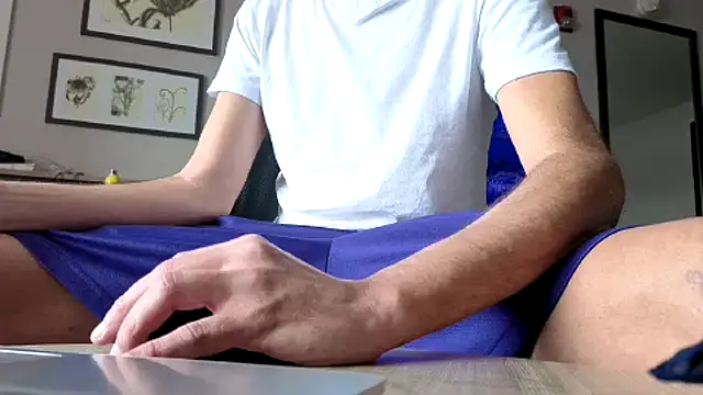 smokenstrokex online show from January 18, 2025, 6:21 pm