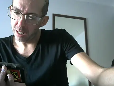 smokenstrokex online show from December 18, 2024, 3:22 pm