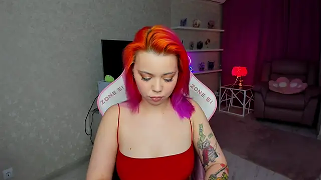 EnergyBunny 1 online show from April 15, 2026, 6:23 pm