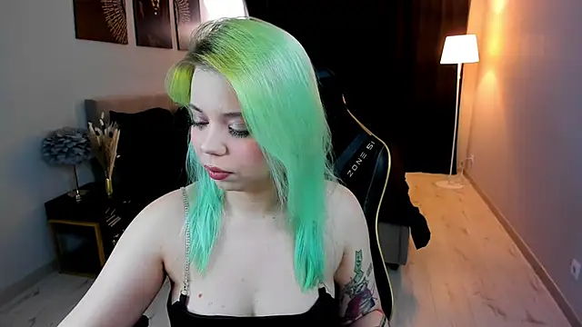 EnergyBunny 1 online show from November 8, 2025, 6:22 pm