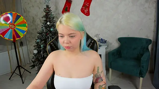 EnergyBunny 1 online show from December 20, 2025, 7:17 pm