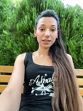 Snapshot of _MiaQueen_ chatting on June 28, 2026, 3:51 pm MiaQueen online show from June 28, 2026, 3:51 pm