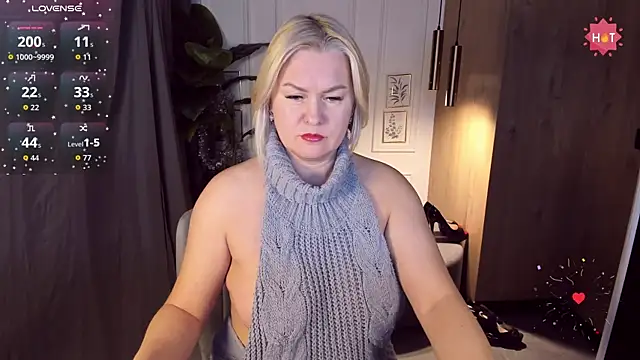 Snapshot of YolandaKiss chatting on January 11, 2026, 8:27 pm YolandaKiss online show from January 11, 2026, 8:27 pm