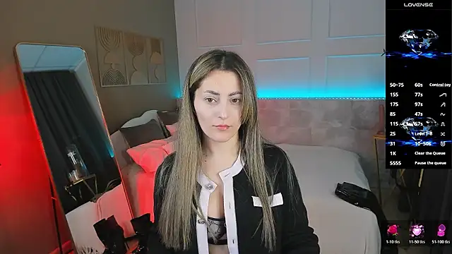 Snapshot of KylieMellow chatting on March 31, 2026, 1:24 pm KylieMellow online show from March 31, 2026, 1:24 pm