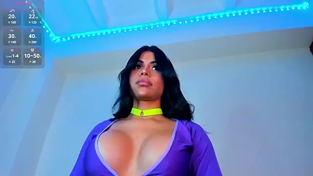 divinesalome online show from March 12, 2025, 8:20 pm