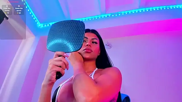 divinesalome online show from January 28, 2025, 1:27 pm