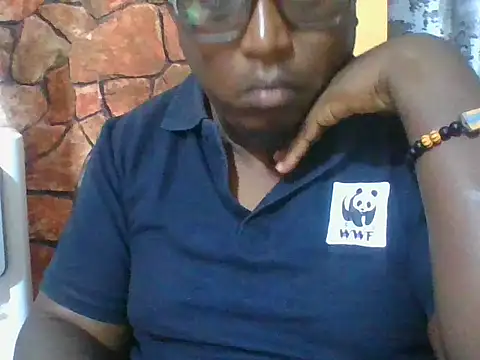 Snapshot of honeyswit chatting on February 23, 2026, 5:57 pm honeyswit online show from February 23, 2026, 5:57 pm