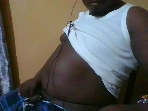 honeyswit online show from October 30, 2025, 7:44 pm