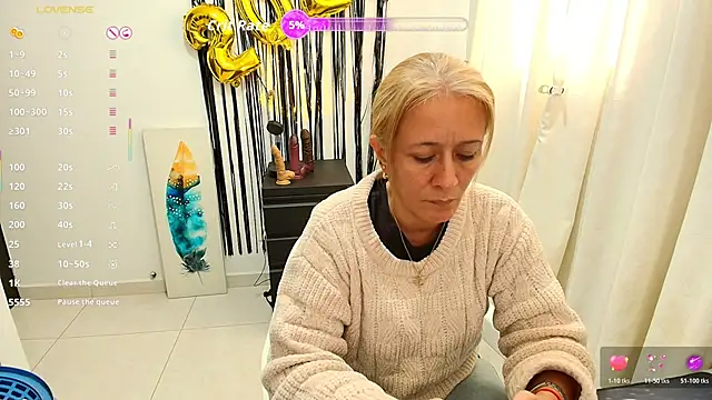 Snapshot of Naty_Stone chatting on February 2, 2026, 7:35 pm Naty Stone online show from February 2, 2026, 7:35 pm