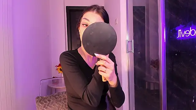 realhotfallingdevil online show from March 6, 2026, 5:24 am