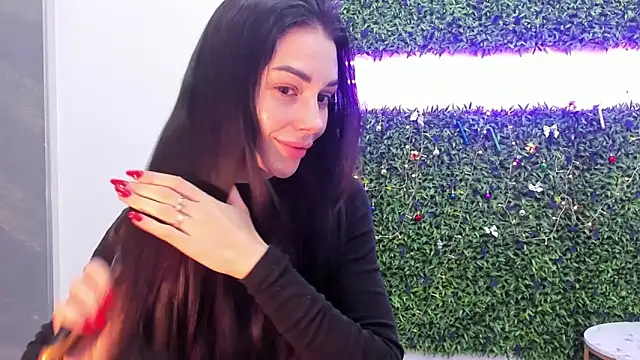 Snapshot of realhotfallingdevil chatting on December 20, 2025, 7:22 am realhotfallingdevil online show from December 20, 2025, 7:22 am