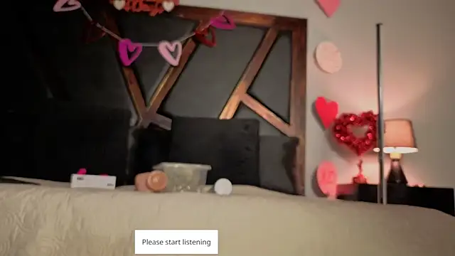 Snapshot of donnasoto chatting on February 14, 2026, 12:49 pm donnasoto online show from February 14, 2026, 12:49 pm