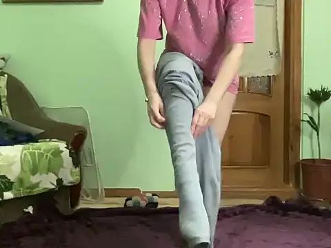 Snapshot of AngelTough20 chatting on October 24, 2025, 9:58 pm AngelTough20 online show from October 24, 2025, 9:58 pm