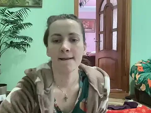 Snapshot of AngelTough20 chatting on April 16, 2026, 2:29 pm AngelTough20 online show from April 16, 2026, 2:29 pm