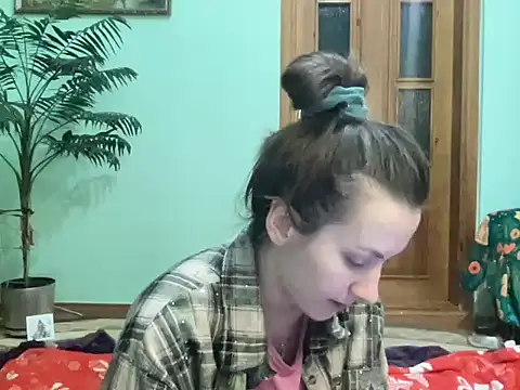 Snapshot of AngelTough20 chatting on April 10, 2026, 12:39 am AngelTough20 online show from April 10, 2026, 12:39 am