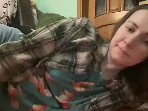 Snapshot of AngelTough20 chatting on April 15, 2026, 7:58 pm AngelTough20 online show from April 15, 2026, 7:58 pm