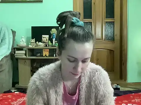 Snapshot of AngelTough20 chatting on December 16, 2025, 11:31 pm AngelTough20 online show from December 16, 2025, 11:31 pm