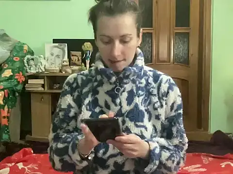 AngelTough20 online show from January 10, 2026, 11:33 pm