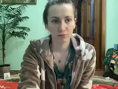 Snapshot of AngelTough20 chatting on April 1, 2026, 4:59 pm AngelTough20 online show from April 1, 2026, 4:59 pm