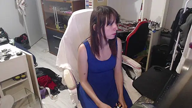 missthon0 online show from April 1, 2026, 1:41 pm