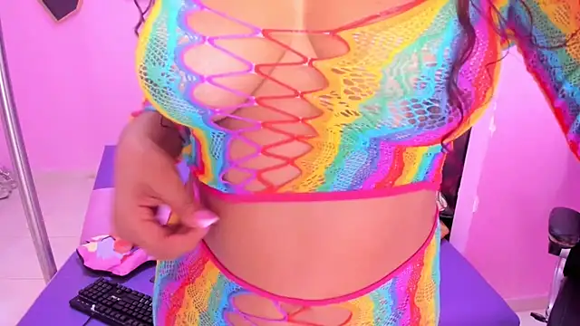 Snapshot of MATURE_WHOR33 chatting on February 4, 2026, 11:38 am MATURE WHOR33 online show from February 4, 2026, 11:38 am