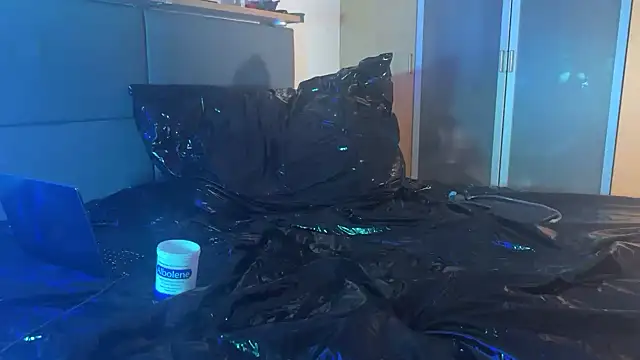 PumpChester82 online show from February 22, 2025, 7:47 pm