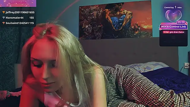 Linda Roxy online show from March 2, 2025, 8:35 pm