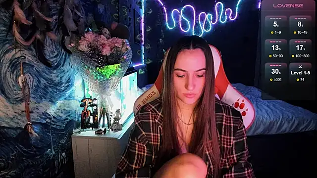 Selbi Paine online show from July 10, 2026, 4:01 am