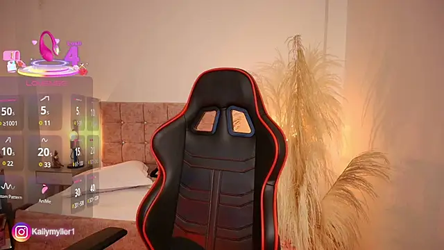 KallyMyller1 online show from March 11, 2025, 7:36 pm