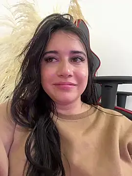 KallyMyller1 online show from February 2, 2025, 11:00 pm