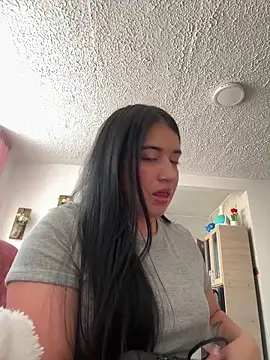 KallyMyller1 online show from February 11, 2026, 8:52 pm