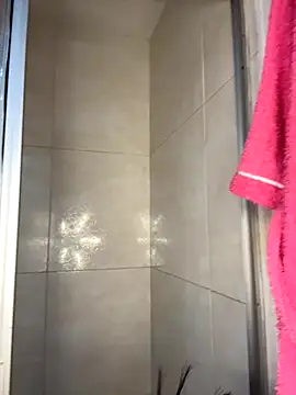 KallyMyller1 online show from September 12, 2025, 7:24 pm