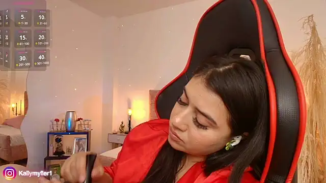 KallyMyller1 online show from February 7, 2025, 10:41 pm