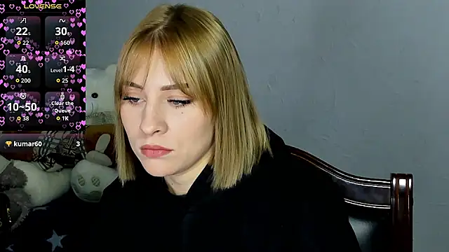 Snapshot of KindKristy chatting on September 18, 2025, 4:48 am KindKristy online show from September 18, 2025, 4:48 am