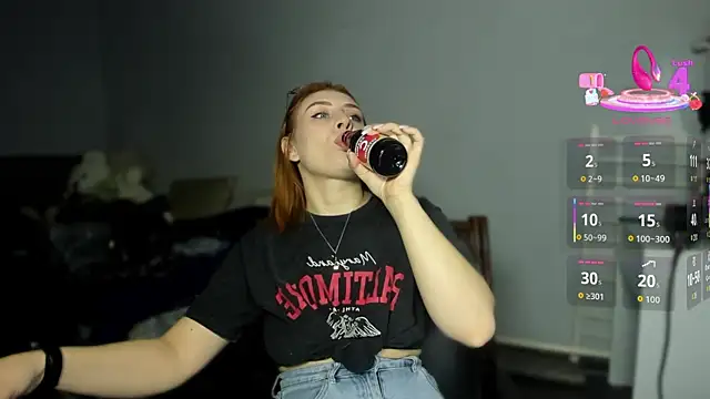 Snapshot of KindKristy chatting on December 15, 2025, 5:13 am KindKristy online show from December 15, 2025, 5:13 am