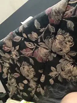 Harmanboy03 online show from April 25, 2026, 9:23 am