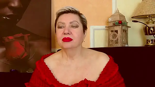 LadyPosh online show from March 18, 2026, 8:21 pm