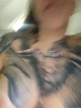 Snapshot of vamporasuccubus19777 chatting on March 22, 2025, 10:48 pm vamporasuccubus19777 online show from March 22, 2025, 10:48 pm