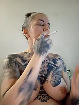 Snapshot of vamporasuccubus19777 chatting on March 5, 2025, 11:16 pm vamporasuccubus19777 online show from March 5, 2025, 11:16 pm