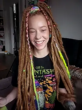 LucidLucy online show from March 26, 2026, 3:32 pm