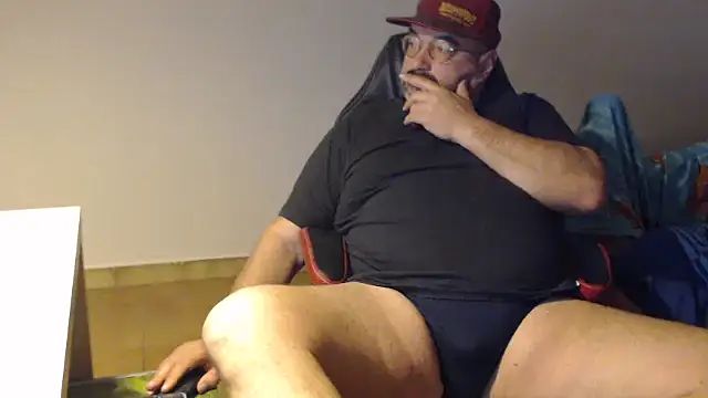 fraboys online show from January 14, 2026, 7:34 am