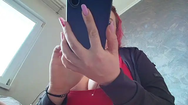 CherryLuv36 online show from February 17, 2025, 1:55 pm