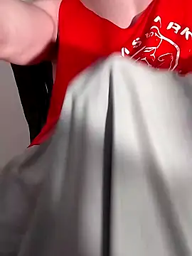 sexy fit guy on cam online show from December 29, 2024, 8:22 am