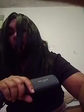 Indianbloom- online show from December 2, 2025, 7:43 am