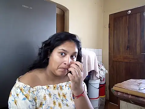 Indianbloom- online show from September 14, 2025, 9:09 am